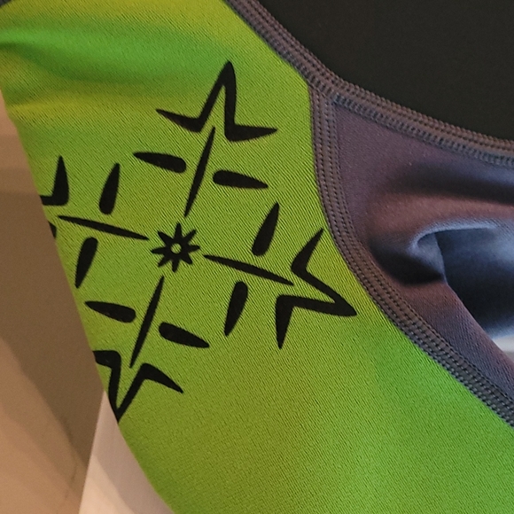 OXBOW wetsuit for boys sz 12 - Picture 4 of 10